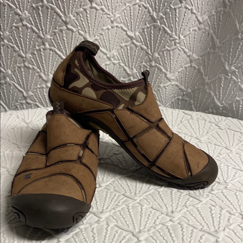 Merrell size‎ 6 women’s Brown Slip-On Shoes camo stretch easy on and off